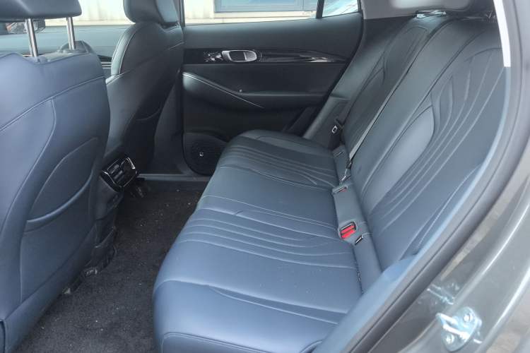 Used  E5 2024 440km Exploration Version