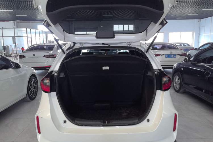 Used Honda Fit 2023 1.5L CVT Trend Edition
