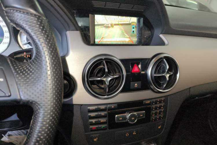 Used Mercedes-Benz GLK-Class 2013 Facelift GLK 300 4MATIC Fashion Edition