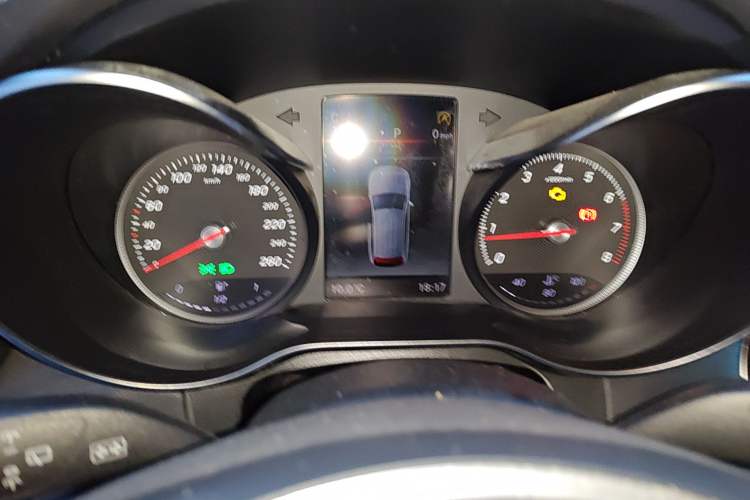 Used Mercedes-Benz GLC 2019 GLC 300 L 4MATIC Dynamic Model
