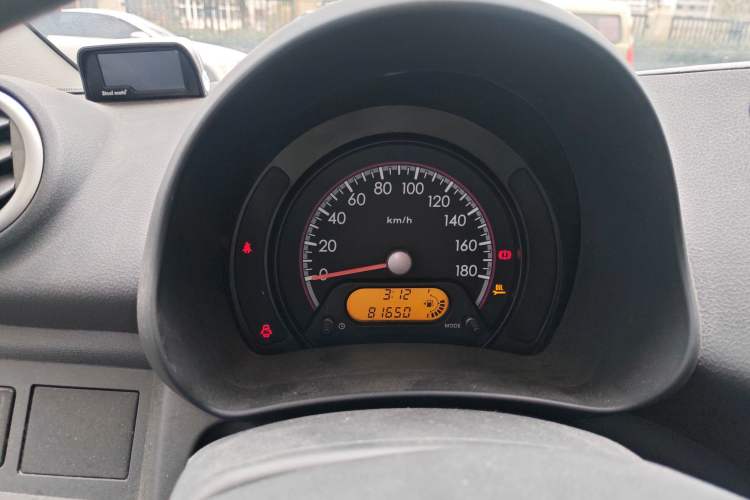 Used Suzuki Alto 2013 Revised Version 1.0L Manual Comfort Edition
