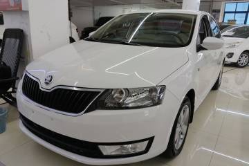 Used Skoda Rapid 2015 1.6L Automatic Smart Selection Model