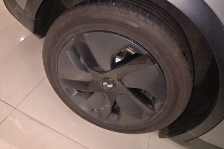 Used ONVO L60 2024 60 kWh Rear-Drive Version