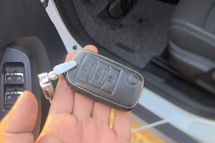 Used Roewe RX5 2020 20T Manual 4G Connect Million Edition
