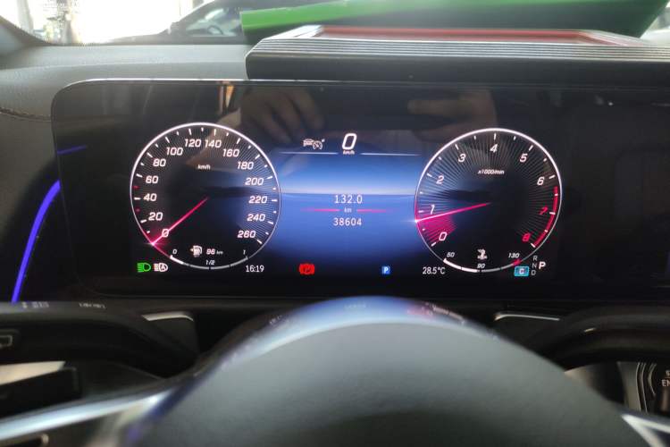 Used Mercedes-Benz GLB 2024 GLB 200 Dynamic Edition
