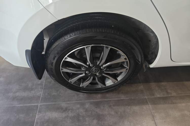 Used Toyota YARiS L 2021 1.5L CVT Luxury Edition
