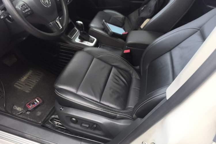 Used Volkswagen Tiguan 2017 300TSI Automatic Two-Wheel Drive Silk Road Comfort Edition