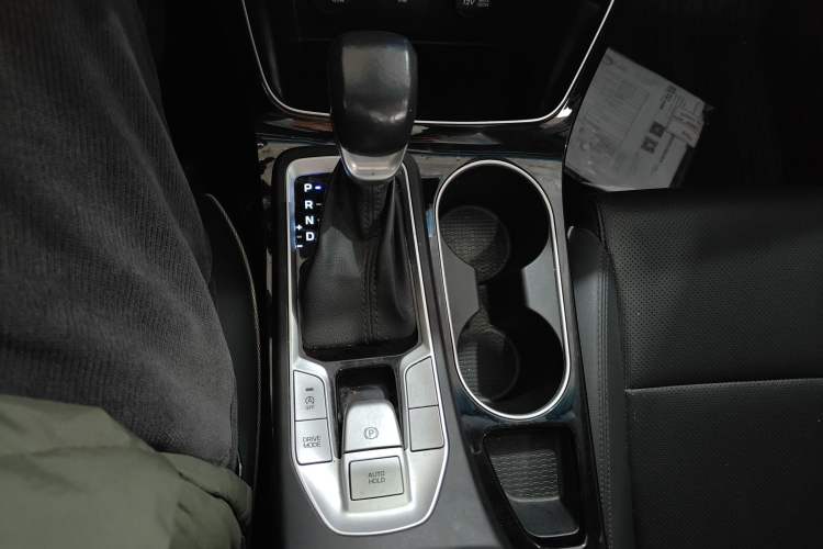 Used Hyundai Tucson 2019 280TGDi Dual-Clutch Two-Wheel Drive Fashion Edition China VI Standard
