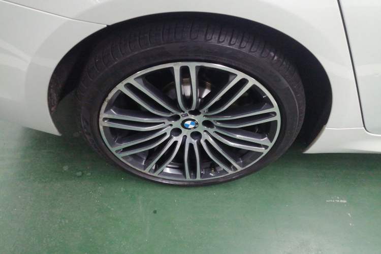 Used BMW 5 Series 2018 Restyled 530Li Leading Edition M Sport Package