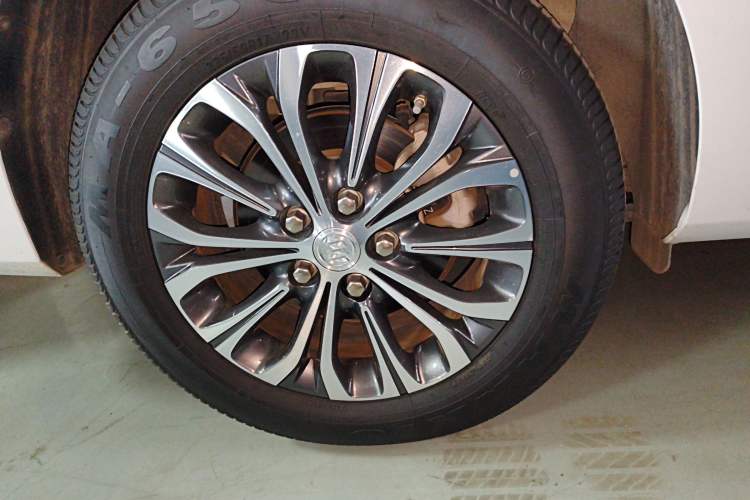 Used Buick GL8 2022 Land Business Class 652T Luxury Model
