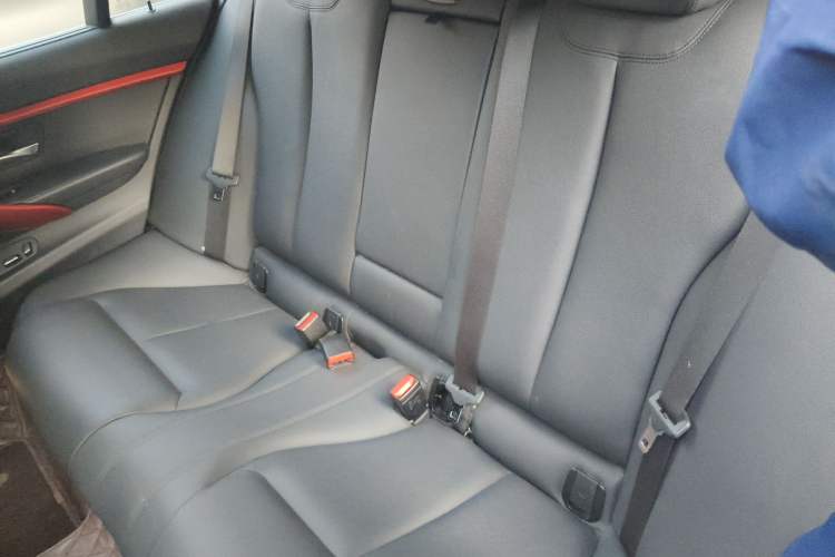 Used BMW 3 Series 2015 320Li Fashion Model
