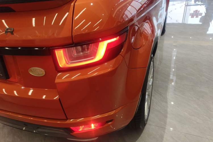 Used Land Rover Range Rover Evoque 2018 240 PS HSE DYNAMIC Convertible
