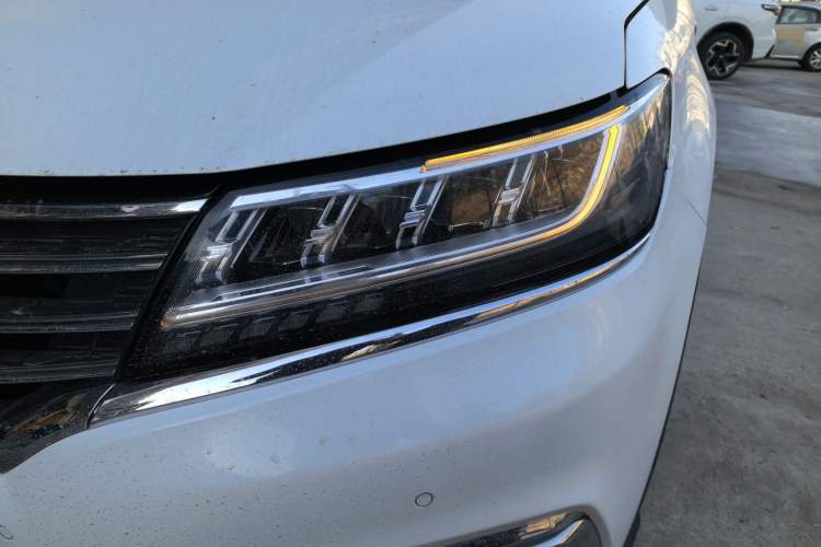 Used Roewe RX5 2016 30T Four-Wheel Drive Automatic Internet Smart Luxury Edition
