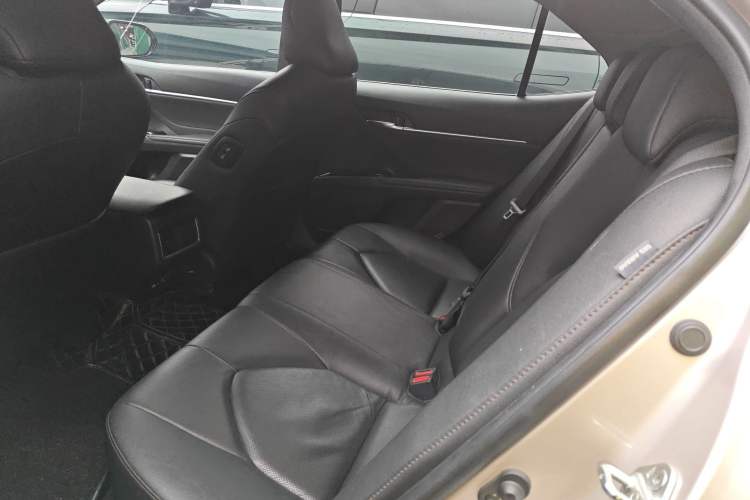 Used Toyota Camry 2021 2.5G Luxury Edition