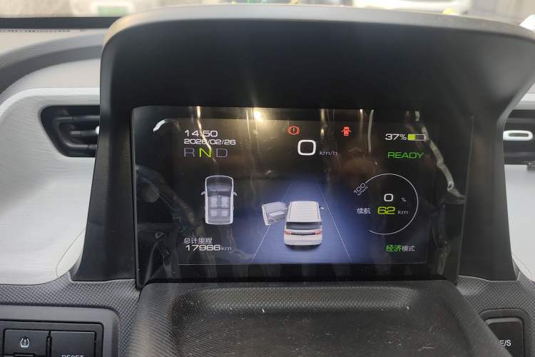 Used Wuling Hongguang MINIEV 2022 Macaron Premium Model – Lithium Ternary Battery