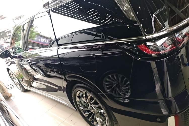 Used VOYAH Dream 2024 PHEV Ultra-Long Range Flagship Edition