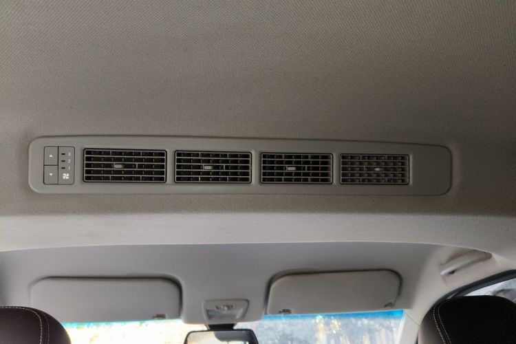 Used Wuling Hongguang PLUS 2020 1.5L Manual Comfort 7-Seater