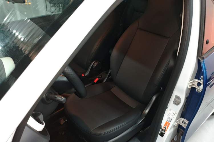 Used  forfour 2016 1.0L 52 kW Dynamic Edition
