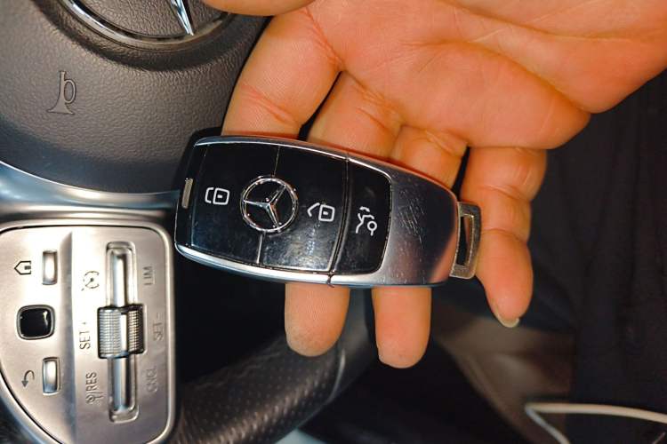 Used Mercedes-Benz E-Class 2020 Restyled E 300 L Sporty and Stylish Edition
