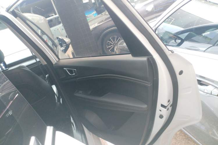 Used Wuling Jiachen 2022 1.5T CVT Smart Luxury Version
