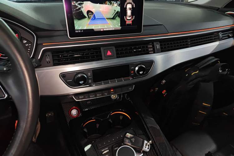 Used Audi A4L 2019 40 TFSI Fashion Edition China VI Emission Standard
