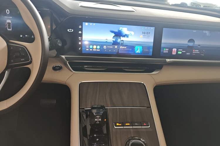 Used Geely Auto Monjaro L 2025 Dongfang Yao 2.0TD Automatic All-Wheel-Drive Wangyue Edition