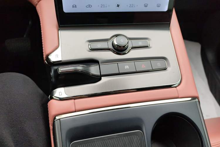 Used Nio EC6 2020 605 km Sport Edition