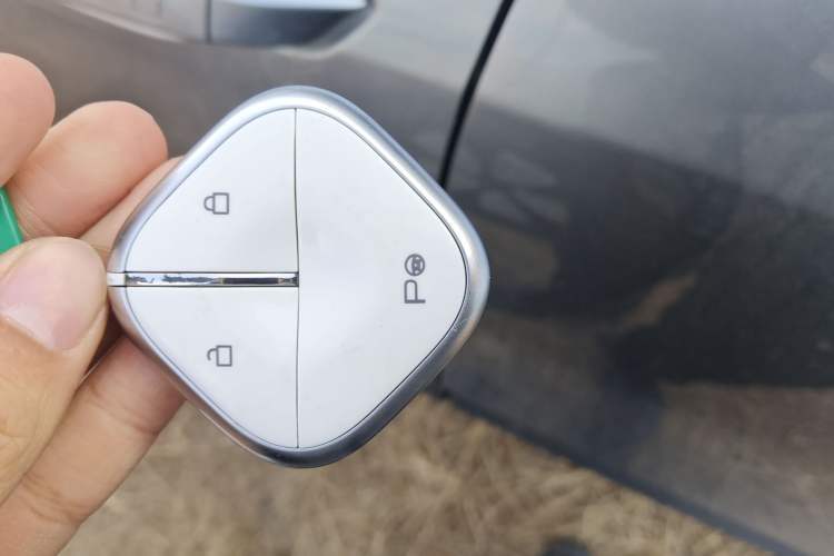 Used Baojun Yunhai 2024 600km Pure Electric Version
