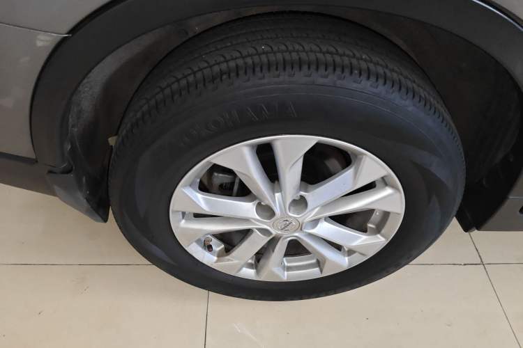 Used Nissan X-Trail 2014 2.0L CVT Smart Edition 2WD
