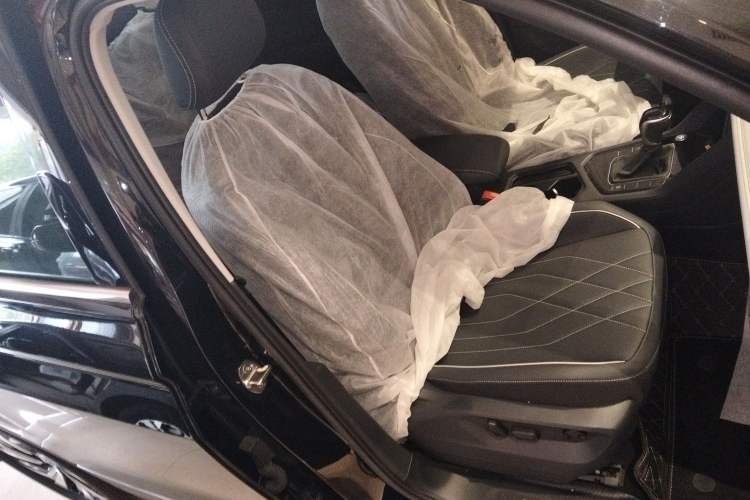 Used Volkswagen Tiguan L 
