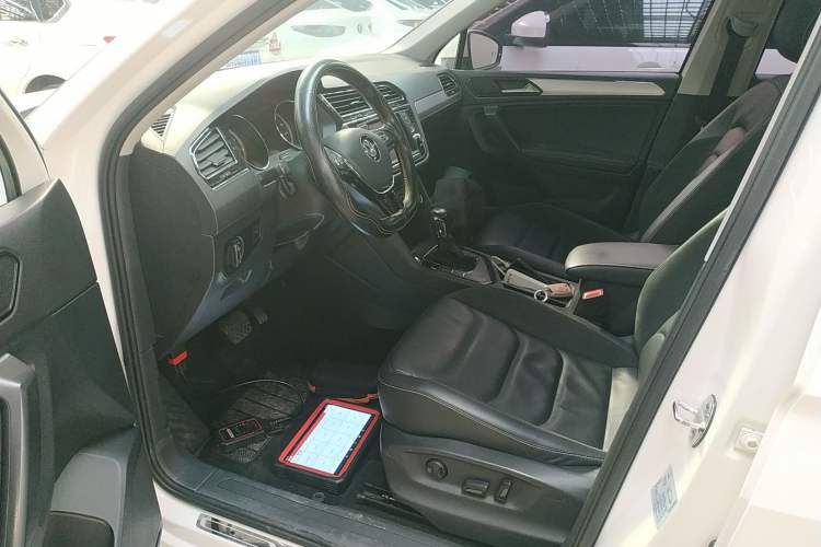 Used Volkswagen Tiguan L 2018 330TSI Automatic Two-Wheel Drive Luxury Edition