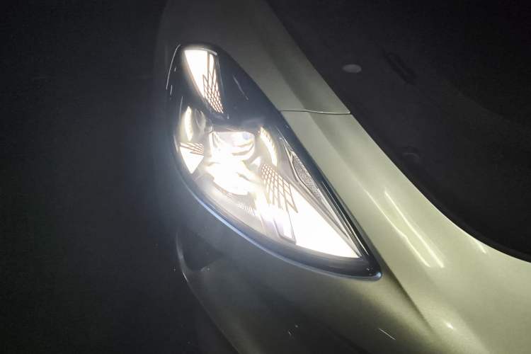 Used MG Cyberster 2024 580 km Ultra-Long Range Version