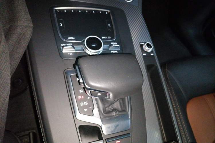 Used Audi Q5L 2020 45 TFSI Prestige Fashion Model
