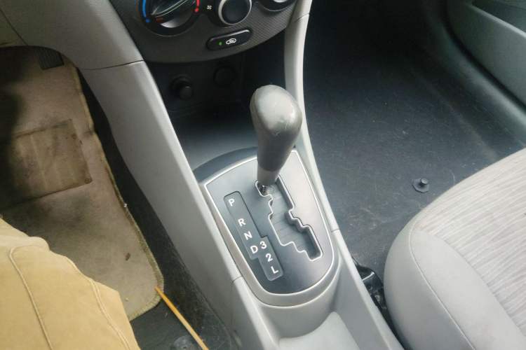 Used Hyundai Verna (older generation) 2014 1.4L Automatic Fashion GS Model