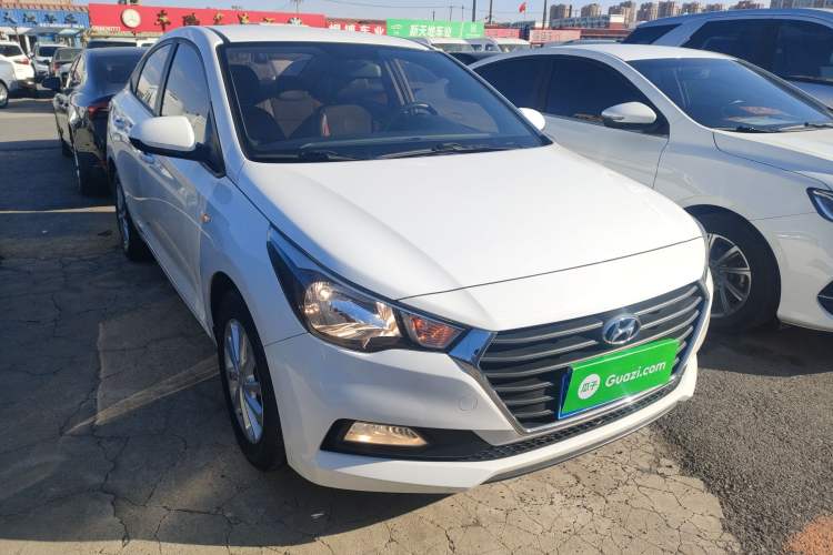 Used Hyundai Verna 2016 1.4L Manual Cool Edition GLS
