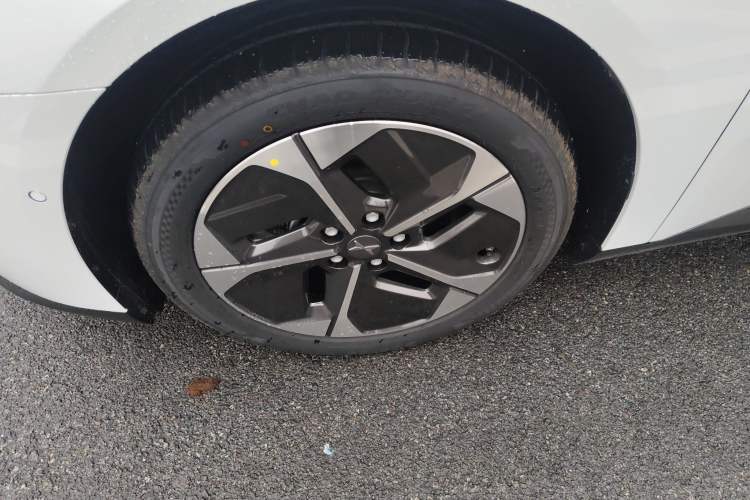 Used XPeng MONA M03 2025 620 Ultra-Long Range Plus
