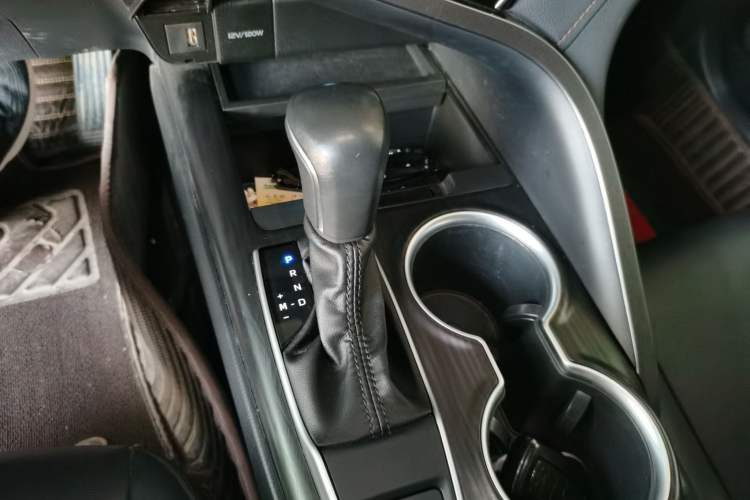 Used Toyota Camry 2021 2.0G Luxury Edition