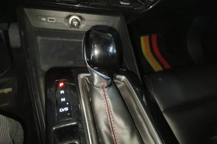 Used MG 5 2021 Revised Version 180 DVVT CVT Youth Luxury Edition
