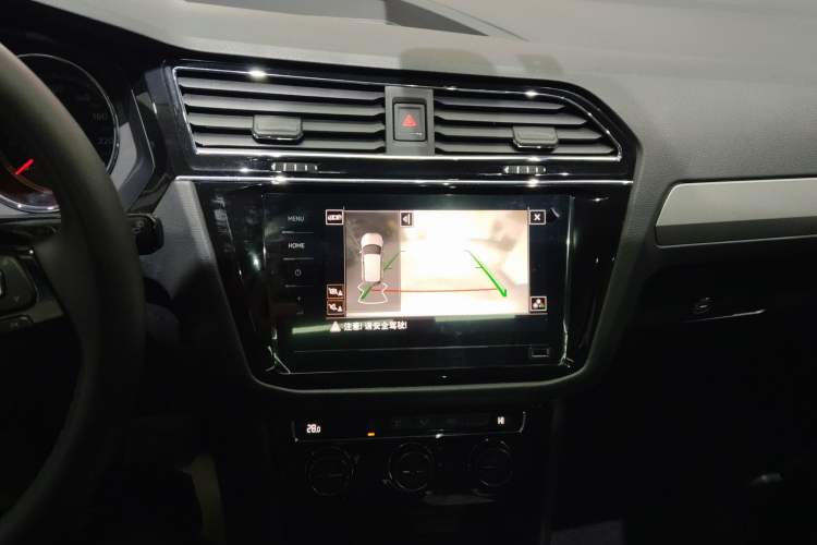 Used Volkswagen Tiguan L 2019 330TSI Automatic Two-Wheel Drive Panoramic Comfort Edition China VI Standard
