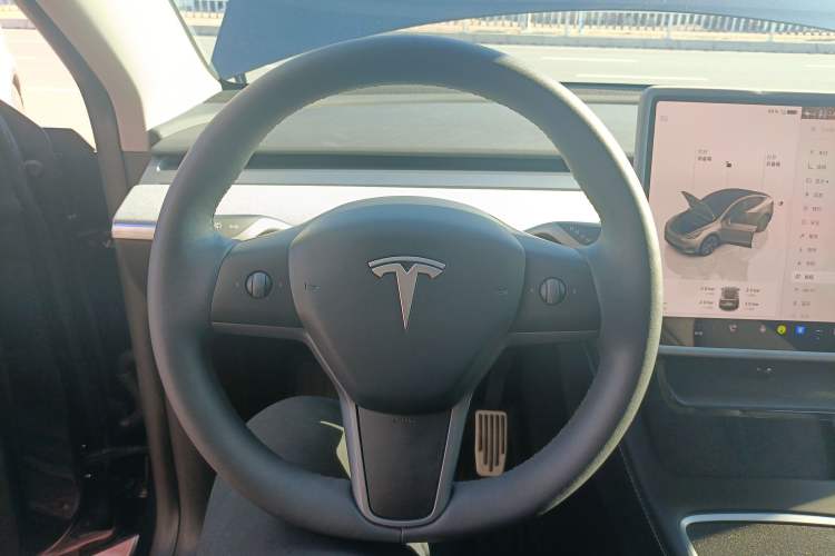 Used Tesla Model Y 2024 Rear-Wheel-Drive Version