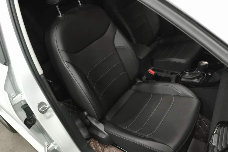 Used Jetta VS5 2022 280TSI Automatic Enjoyment Pro Trim
