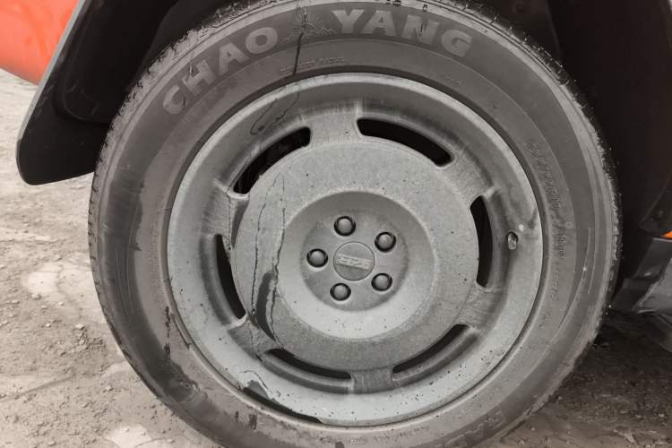 Used  V23 2025 401 Two-Wheel Drive Advanced Edition