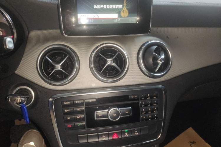 Used Mercedes-Benz GLA 2015 GLA 200 Fashion Model