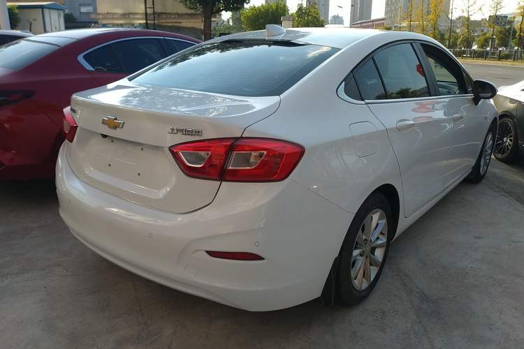 Used Chevrolet Cruze 2017 1.5L Automatic Xuanfeng Edition
