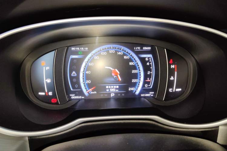 Used Geely Auto Emgrand X7 Sport 2016 1.8TD Automatic Smart Connectivity Version
