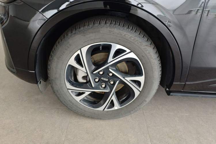 Used Lincoln Nautilus 2025 2.0T All-Wheel-Drive Luxury Hybrid Edition