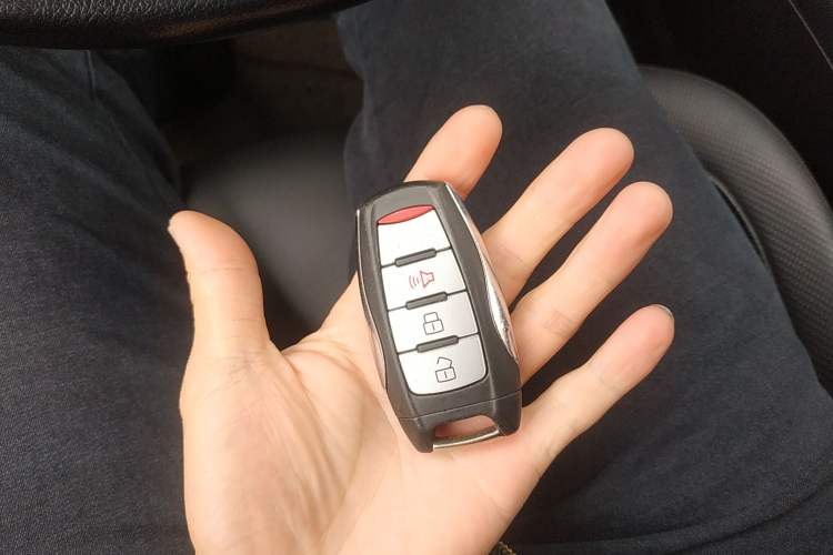 Used Great Wall Poer 2021 2.0T Commercial Version Automatic Diesel Two-Wheel Drive Navigation Type Long Bed – GW4D20M
