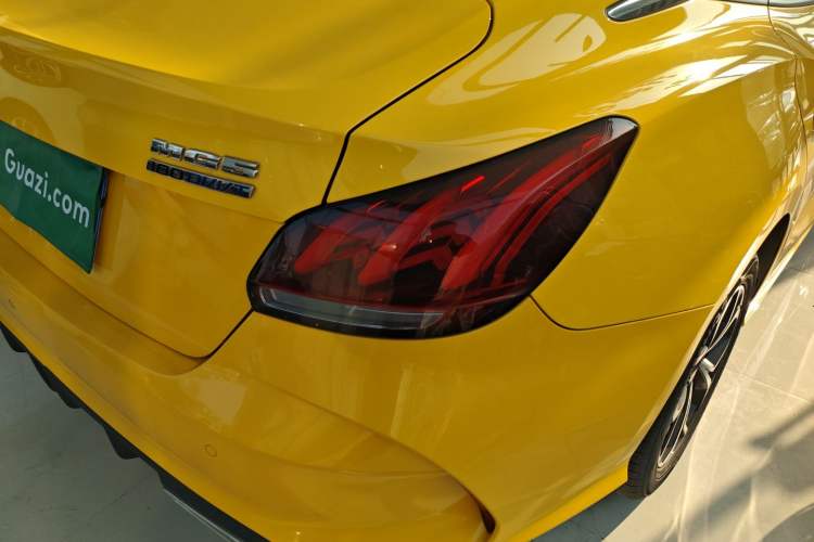 Used MG 5 2022 180 DVVT CVT Youth Luxury Edition
