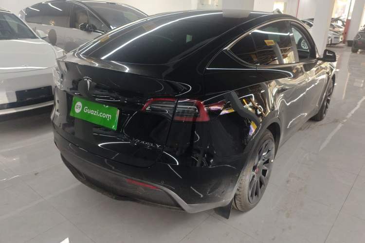 Used Tesla Model Y 2022 Rear-Wheel-Drive Version
