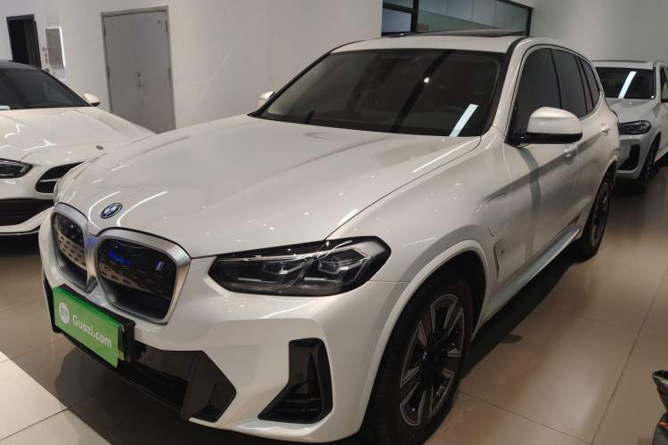 Used BMW iX3 2024 Leading Model